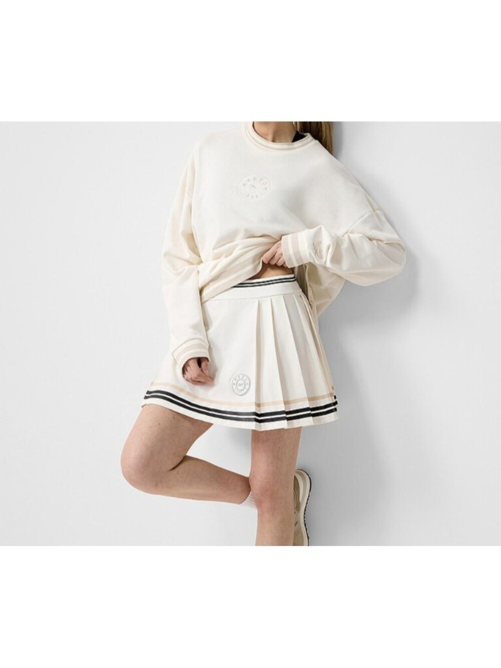 Reebok Club Lawn Pleated Mini Skirt Off White ( L )